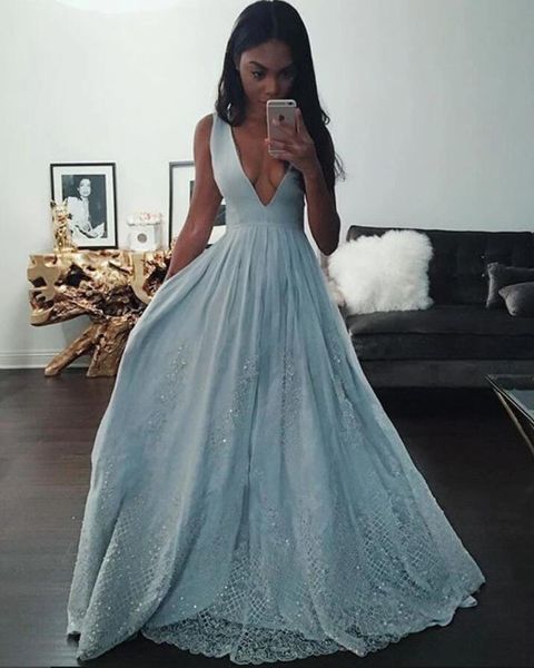 fashion deep v neck prom gown a-line long evening party dress for special occasions custom made, Black
fashion deep v neck prom gown a-line long evening party dress for special occasions custom made, Black