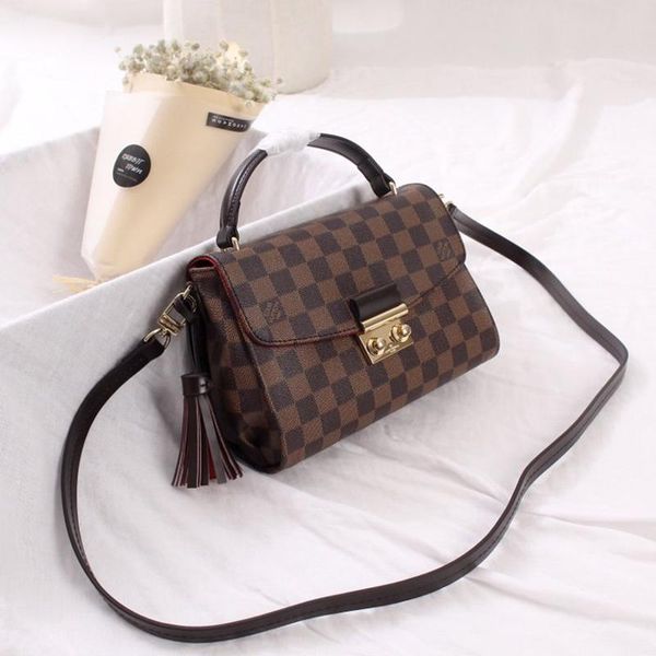 новое прибытие роскоши женской сумка кожи плечо мода crossbody сумка верхняя ручка сумка messenger сумка plaid дизайн vintage lady сумка
новое прибытие роскоши женской сумка кожи плечо мода crossbody сумка верхняя ручка сумка messenger сумка plaid дизайн vintage lady сумка