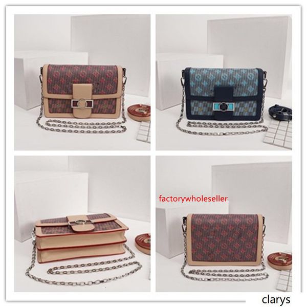 lovuitto dauphine shoulder bag limited edition reverse monogram giant mm m55452 size: 25x17x10.5cm
lovuitto dauphine shoulder bag limited edition reverse monogram giant mm m55452 size: 25x17x10.5cm