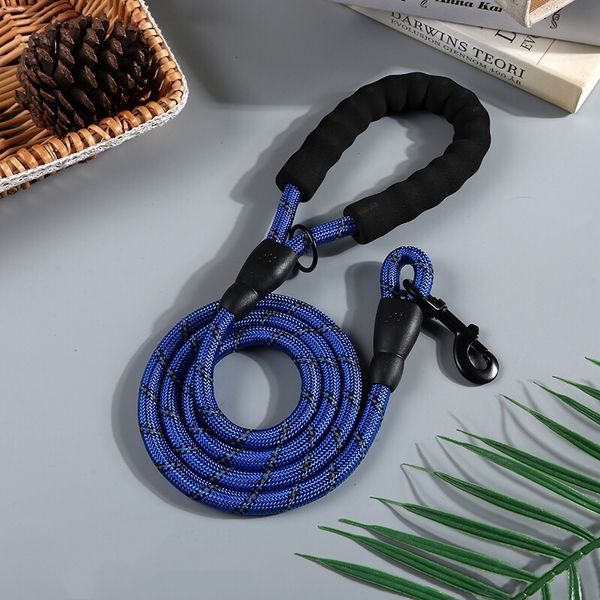 dog supplies comfortable lead rope nylon reflective round dog leash medium-large dog leash pet supplies
dog supplies comfortable lead rope nylon reflective round dog leash medium-large dog leash pet supplies
