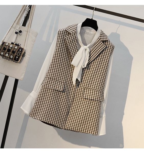 pink 2020 plus size autumn women three piece set dresses bow flare sleeve pockets +skirt mini button office lady plaid suit 3 piece set, White
pink 2020 plus size autumn women three piece set dresses bow flare sleeve pockets +skirt mini button office lady plaid suit 3 piece set, White