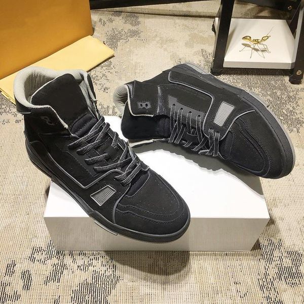 trainer sneaker boot men 's shoes fashion classic lightweight footwears breathable lace -up high sports men shoes dro, Black
trainer sneaker boot men 's shoes fashion classic lightweight footwears breathable lace -up high sports men shoes dro, Black