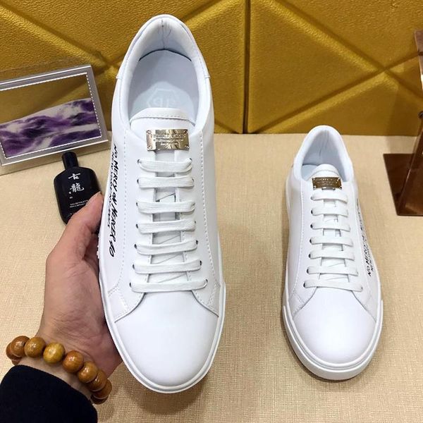 low men shoes vintage scarpe sportive da uomo comfortable sneakers black and white outdoor walking lace -up shoes fast delivery drop shi
low men shoes vintage scarpe sportive da uomo comfortable sneakers black and white outdoor walking lace -up shoes fast delivery drop shi