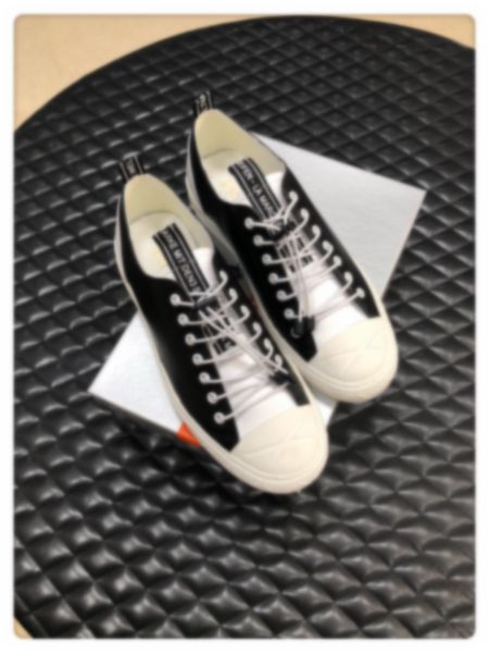 size 38-45 with box high-end platform designer luxury men's shoes, comfortable and breathable sports casual shoes, retro canvas shoes t
size 38-45 with box high-end platform designer luxury men's shoes, comfortable and breathable sports casual shoes, retro canvas shoes t