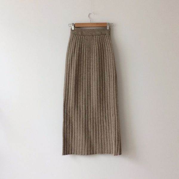 2020 faldas mujer moda high waist long knitting skirt women casual pencil bodycon maxi skirts jupe longue femme spodnica
2020 faldas mujer moda high waist long knitting skirt women casual pencil bodycon maxi skirts jupe longue femme spodnica