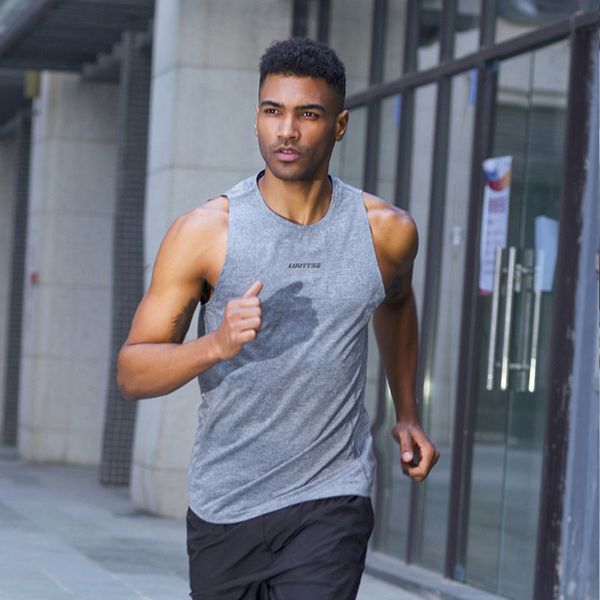 2020 men's running vest sports shirt fitness tights sleeveless running shirt quickly dry gym men clothing summer cool basketball, Black;blue
2020 men's running vest sports shirt fitness tights sleeveless running shirt quickly dry gym men clothing summer cool basketball, Black;blue
