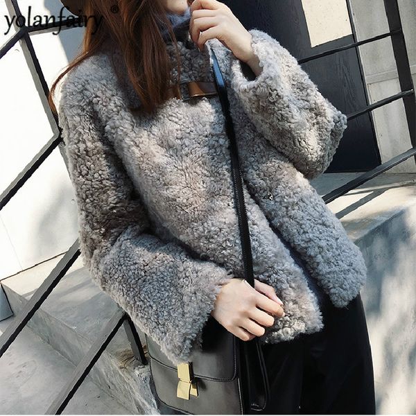 2020 new winter real fur coat women sheep shearling 100% wool jacket korean lamb fur coats and jackets women k-1708 kj3162, Black
2020 new winter real fur coat women sheep shearling 100% wool jacket korean lamb fur coats and jackets women k-1708 kj3162, Black