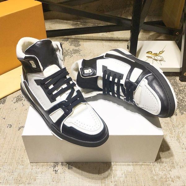 comfortable trainer sneaker boot mens shoes new arrival sports soft footwears plus size lace -up high casual men shoes fashion sneakers, Black
comfortable trainer sneaker boot mens shoes new arrival sports soft footwears plus size lace -up high casual men shoes fashion sneakers, Black