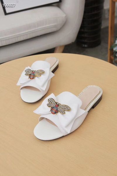 fashion luxury slippers summer woman cartoon big head beach slippers designer leather flat sandals l metal bee slippers large size 35-42, Black
fashion luxury slippers summer woman cartoon big head beach slippers designer leather flat sandals l metal bee slippers large size 35-42, Black