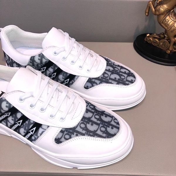 2019t limited edition leather stitching letters sneakers, personalized trend shoes, thick white shoes, original box packaging 38-44111, Black
2019t limited edition leather stitching letters sneakers, personalized trend shoes, thick white shoes, original box packaging 38-44111, Black