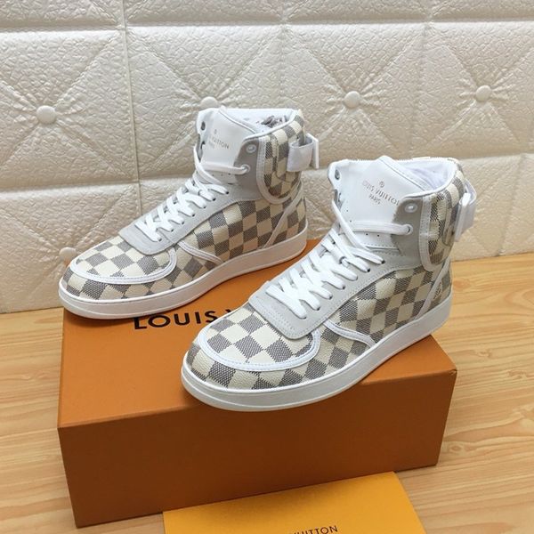 081 men's designer casual sports shoes and famous brand outdoor casual shoes, fast delivery in the original box, Black
081 men's designer casual sports shoes and famous brand outdoor casual shoes, fast delivery in the original box, Black