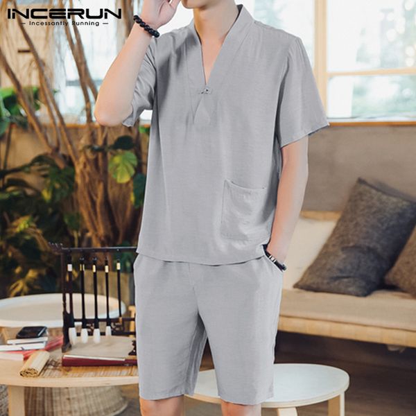 solid color men sets streetwear casual short sleeve v neck 2020 pockets mid-length shorts summer vintage mens suit incerun, Gray
solid color men sets streetwear casual short sleeve v neck 2020 pockets mid-length shorts summer vintage mens suit incerun, Gray