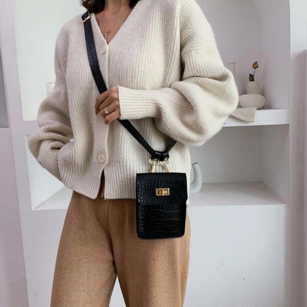 academic style solid color women fanny waist packs crocodile pattern pu leather shoulder bags fashion phone pouch crossbody
academic style solid color women fanny waist packs crocodile pattern pu leather shoulder bags fashion phone pouch crossbody