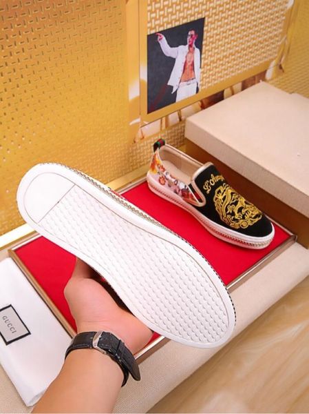 2019r summer new men's tide shoes, comfortable flat shoes fashion shoes, all in the original packaging, male code 38-4411, Black
2019r summer new men's tide shoes, comfortable flat shoes fashion shoes, all in the original packaging, male code 38-4411, Black