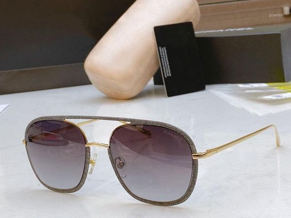 fashion square sunglasses 4249 size: 55-18-140 couple models from men classic uv protection round frame classic1, White;black
fashion square sunglasses 4249 size: 55-18-140 couple models from men classic uv protection round frame classic1, White;black