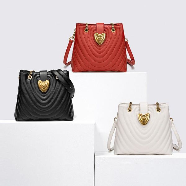 red bucket bag ladies fashion designer diagonal bag europe and america leisure large-capacity leather shoulder bag love gift 008
red bucket bag ladies fashion designer diagonal bag europe and america leisure large-capacity leather shoulder bag love gift 008