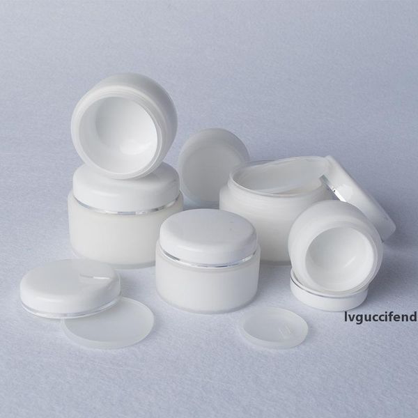 white pp cosmetic jar hand face cream plastic jar 15g 30g 50g cosmetic sample plastic container with inner liner cover
white pp cosmetic jar hand face cream plastic jar 15g 30g 50g cosmetic sample plastic container with inner liner cover