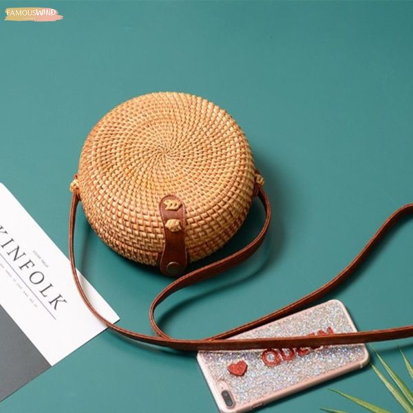 round straw bags for women 2020 summer beach bag handmade rattan and bamboo bag crossbody shoulder bag for ladies
round straw bags for women 2020 summer beach bag handmade rattan and bamboo bag crossbody shoulder bag for ladies