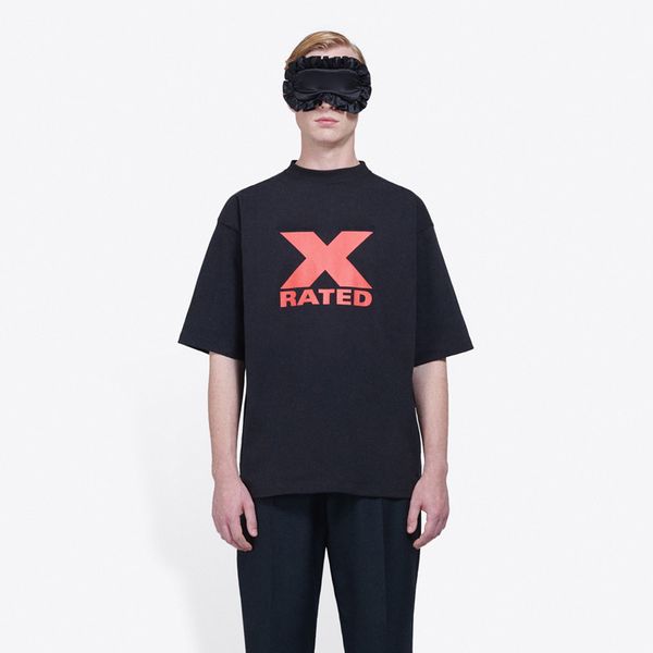 20ss red logo letter printed t-shirt classic fashion solid black short sleeves summer high street crew neck loose tee men women hfhltx090, White;black
20ss red logo letter printed t-shirt classic fashion solid black short sleeves summer high street crew neck loose tee men women hfhltx090, White;black