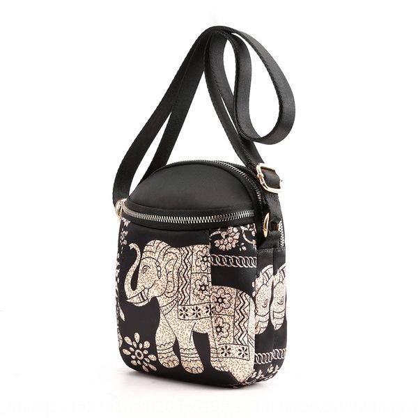 135# mini light 2019 new korean hand carry hand all-match mobile phone bag waterproof nylon cloth elephant bag
135# mini light 2019 new korean hand carry hand all-match mobile phone bag waterproof nylon cloth elephant bag