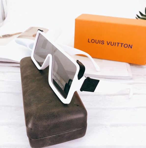 7167 sunglasses fashion women designer retro style gv oval frame uv protection lens full frame come with case quality, Blue;gray
7167 sunglasses fashion women designer retro style gv oval frame uv protection lens full frame come with case quality, Blue;gray
