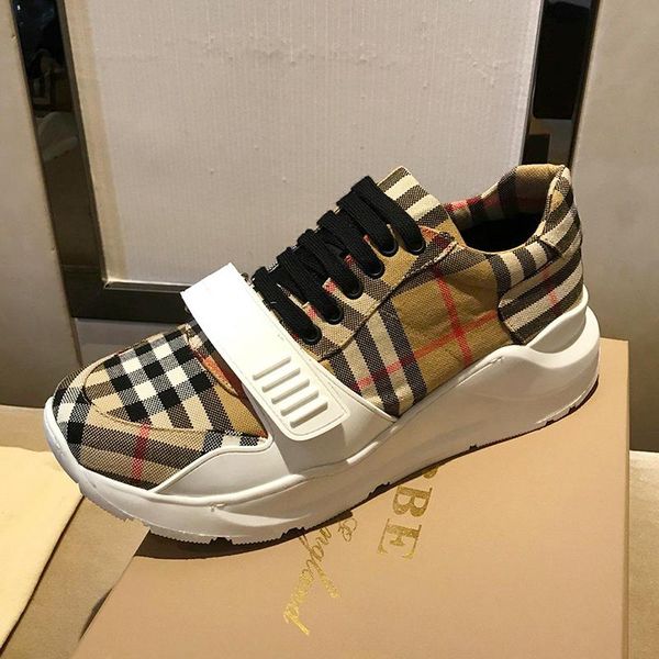 new 2020 men shoes outdoor breathable chaussures pour hommes fitness men shoes fashion vintage check cotton sneaker zapatos de hombre luxury
new 2020 men shoes outdoor breathable chaussures pour hommes fitness men shoes fashion vintage check cotton sneaker zapatos de hombre luxury