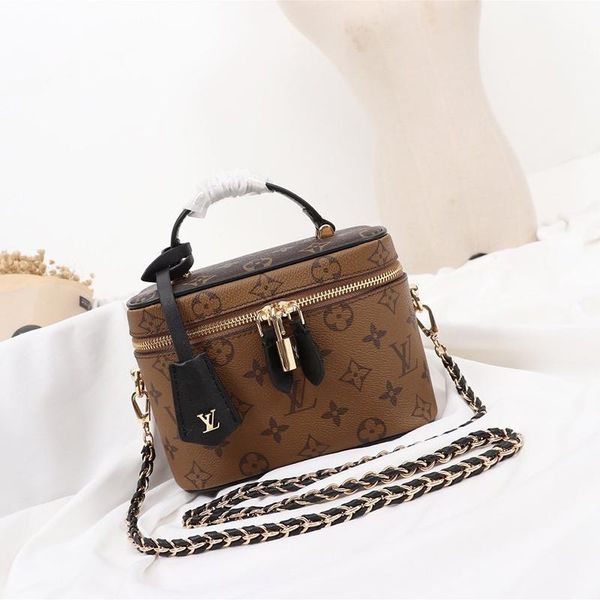 new 2020 luxury women bags handbags crossbody luxury designer leather zipper style totes for party wedding fashion bags womens handbags sale
new 2020 luxury women bags handbags crossbody luxury designer leather zipper style totes for party wedding fashion bags womens handbags sale