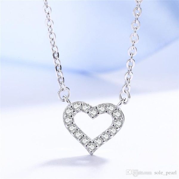 exquisite clavicle chain women's banquet jewelry big heart copper inlay zircon fashion necklace birthday gift wholesale, Silver
exquisite clavicle chain women's banquet jewelry big heart copper inlay zircon fashion necklace birthday gift wholesale, Silver