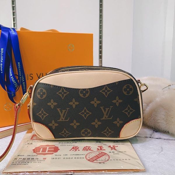 высокого качество женщины сумка sac bandoulière кожи плеча сумка нового прибытия дамы crossbody сумка женщины конструктора luxury посланник
высокого качество женщины сумка sac bandoulière кожи плеча сумка нового прибытия дамы crossbody сумка женщины конструктора luxury посланник
