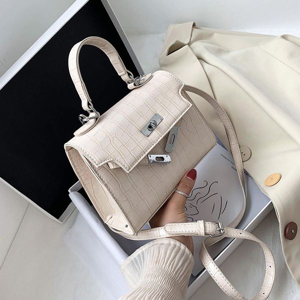 fashion classic women's korean version of versatile lock single shoulder women's bag stone pattern small square bag oblique stradd
fashion classic women's korean version of versatile lock single shoulder women's bag stone pattern small square bag oblique stradd