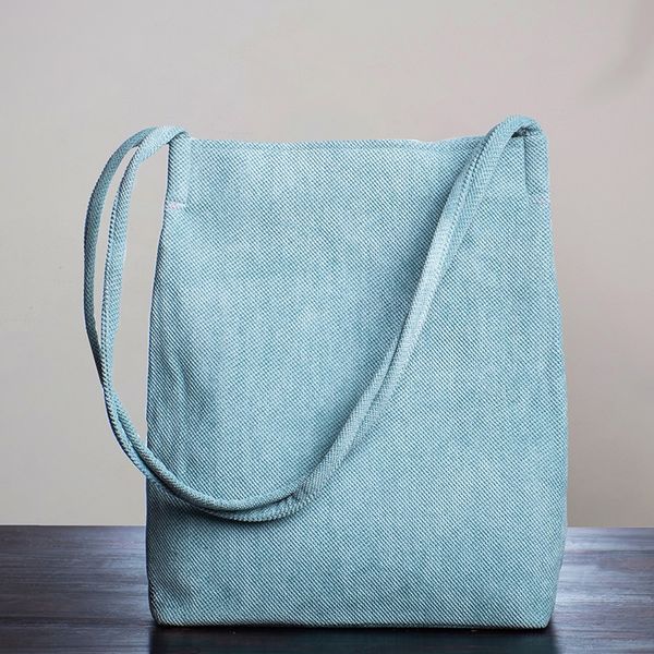 multicolor women's shoulder shoulder bag large capacity commuting academic style simple vertical cotton linen bag, White
multicolor women's shoulder shoulder bag large capacity commuting academic style simple vertical cotton linen bag, White
