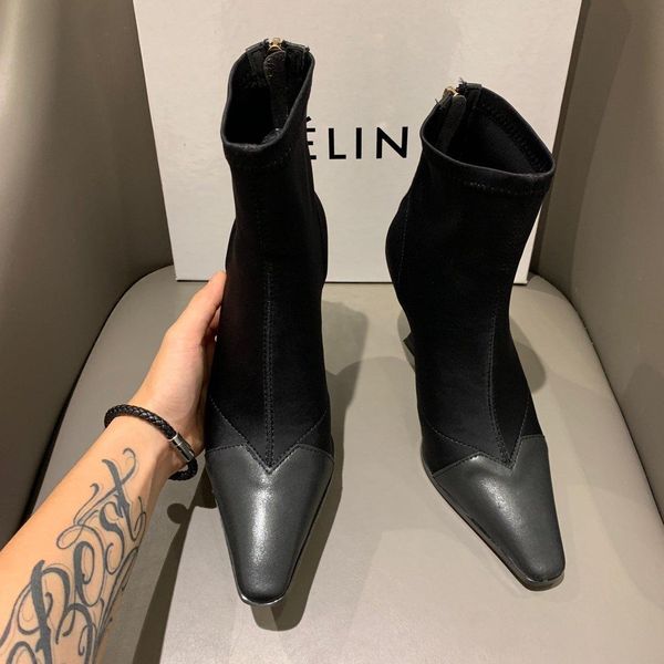 2020j new high-end custom british style high to help handsome female boots, wild personality high-heeled boots martin boots women
2020j new high-end custom british style high to help handsome female boots, wild personality high-heeled boots martin boots women