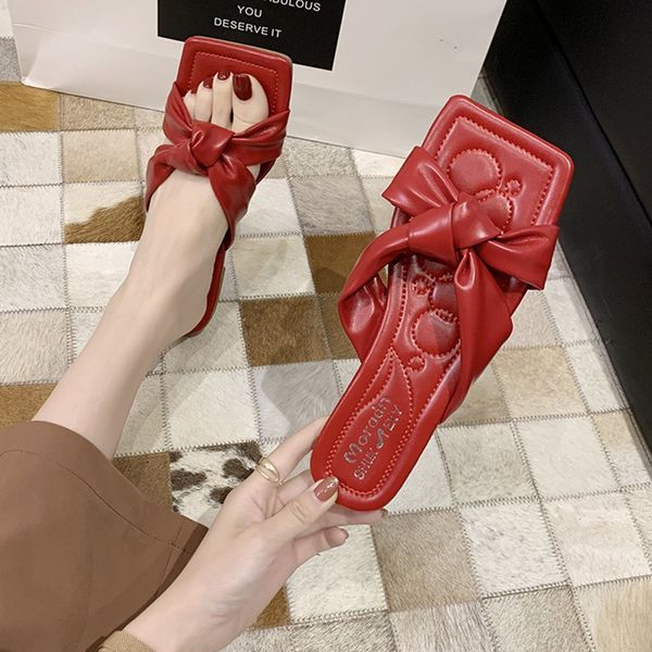 lucyever 2020 new designer flat slippers women square head open toe ladies summer slides soft pu leather casual beach slippers, Black
lucyever 2020 new designer flat slippers women square head open toe ladies summer slides soft pu leather casual beach slippers, Black