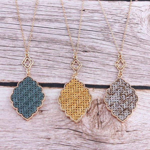 zwpon vintage gold filigree moroccan handmade weave quatrefoil strow mat necklace alloy quatrefoil frame necklace for woman, Silver
zwpon vintage gold filigree moroccan handmade weave quatrefoil strow mat necklace alloy quatrefoil frame necklace for woman, Silver