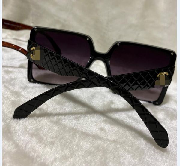 fashion oversized square sunglasses men women vintage travel gradient lens shades sun glasses men big black frame glasses 2020 summer unisex, Blue;gray
fashion oversized square sunglasses men women vintage travel gradient lens shades sun glasses men big black frame glasses 2020 summer unisex, Blue;gray