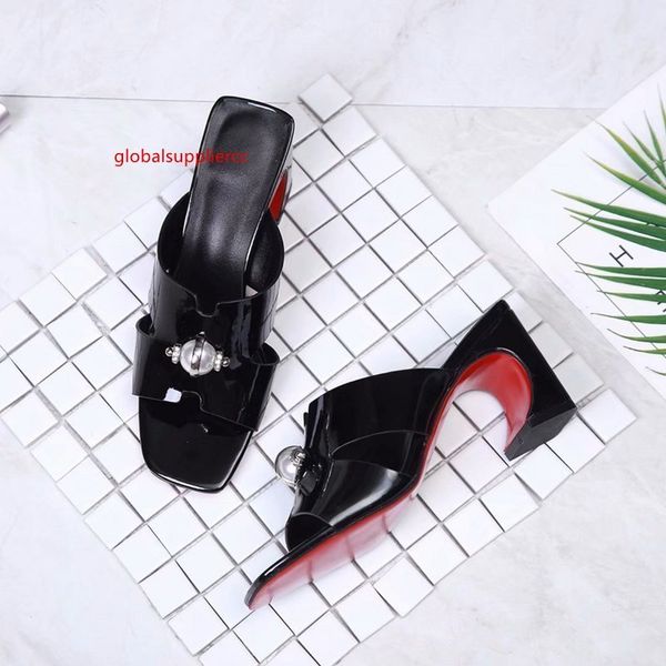 the latest imported cow leather slipper 8502 black women slippers drivers sandals slides sneakers leather slipper real leather, Black;green
the latest imported cow leather slipper 8502 black women slippers drivers sandals slides sneakers leather slipper real leather, Black;green