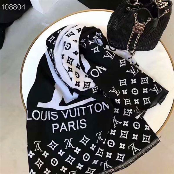 scarf is a simple multi-functional, simple girl students dual-purpose shawl of the new style, suitable for the majority of frie, Blue;gray
scarf is a simple multi-functional, simple girl students dual-purpose shawl of the new style, suitable for the majority of frie, Blue;gray