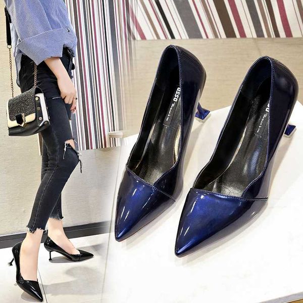 summer new patent leather shallow mouth 7cm single shoes wild pointed small fresh stiletto heels, Black
summer new patent leather shallow mouth 7cm single shoes wild pointed small fresh stiletto heels, Black