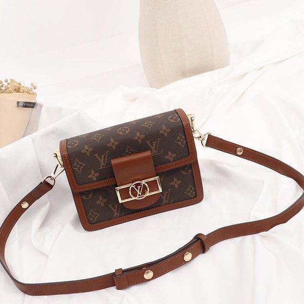 fast delivery womens leather shoulder small flap crossbody bags chain designer luxury ladies bags bolso bandolera shoulder bag messenger bag
fast delivery womens leather shoulder small flap crossbody bags chain designer luxury ladies bags bolso bandolera shoulder bag messenger bag