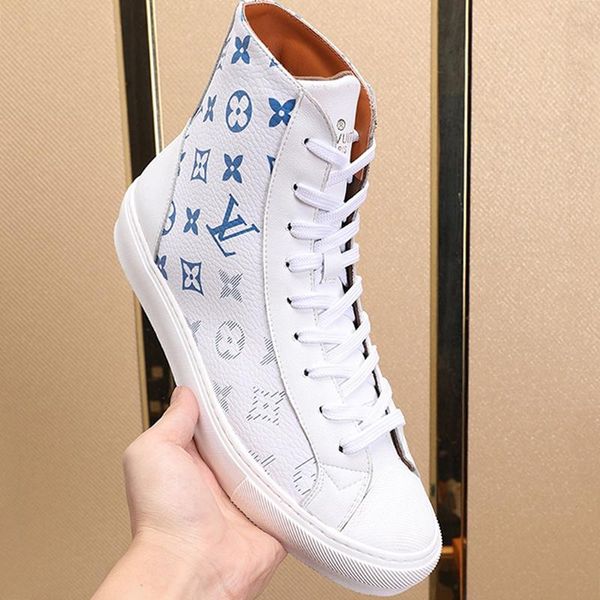 new arrival mens shoes vintage outdoor walking shoes tattoo senaker boot fashion design sports lace -up men boots chaussures pour hommes 
new arrival mens shoes vintage outdoor walking shoes tattoo senaker boot fashion design sports lace -up men boots chaussures pour hommes