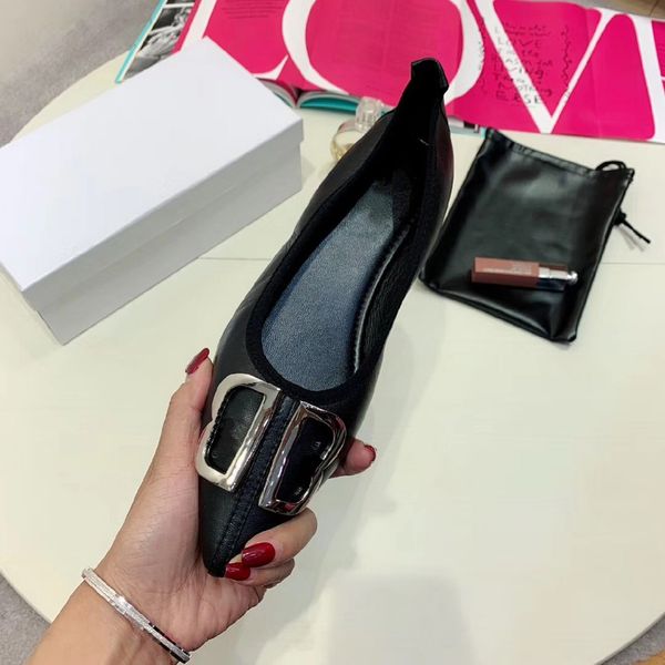 with box sneaker casual shoes trainers fashion sports shoes leather boots sandals slippers vintage for woman 11b1603, Black
with box sneaker casual shoes trainers fashion sports shoes leather boots sandals slippers vintage for woman 11b1603, Black