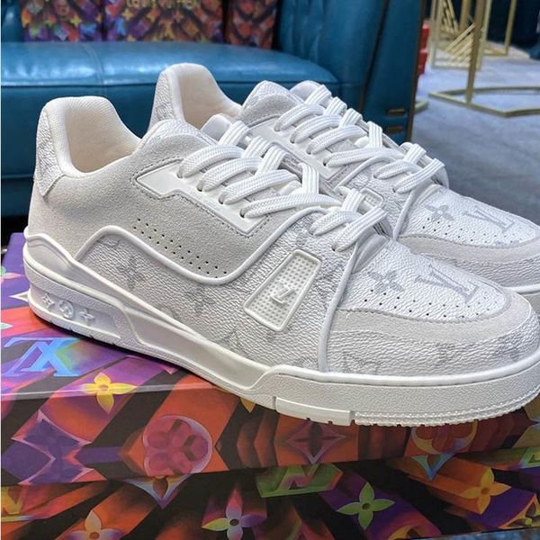 011 the high-quality men's casual sports shoes and outdoor casual shoes of the new brand designer, the original box size is 38-45, Black
011 the high-quality men's casual sports shoes and outdoor casual shoes of the new brand designer, the original box size is 38-45, Black