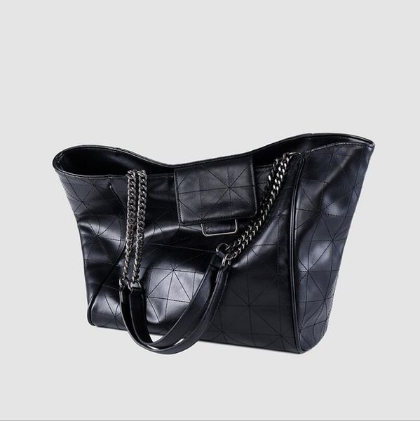 2020 women's handbags new shoulder bag new chain handbag fashion large capacity shopping bag womens bags
2020 women's handbags new shoulder bag new chain handbag fashion large capacity shopping bag womens bags
