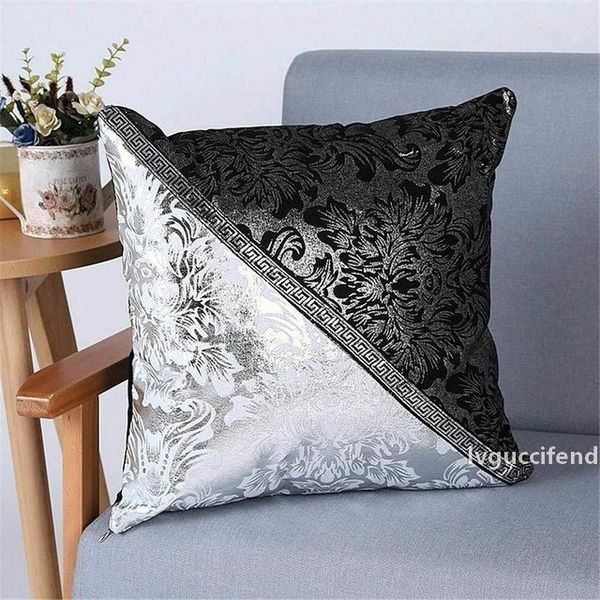 luxury vintage black and silver decorative cushion cover floral pillow case for car sofa decor pillowcase home pillow covers
luxury vintage black and silver decorative cushion cover floral pillow case for car sofa decor pillowcase home pillow covers