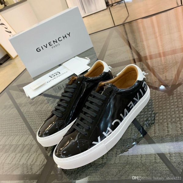 low-cut flat printed leather sneakers, high-quality brand shoes, leather casual sneakers designed by rs, trendy ss
low-cut flat printed leather sneakers, high-quality brand shoes, leather casual sneakers designed by rs, trendy ss