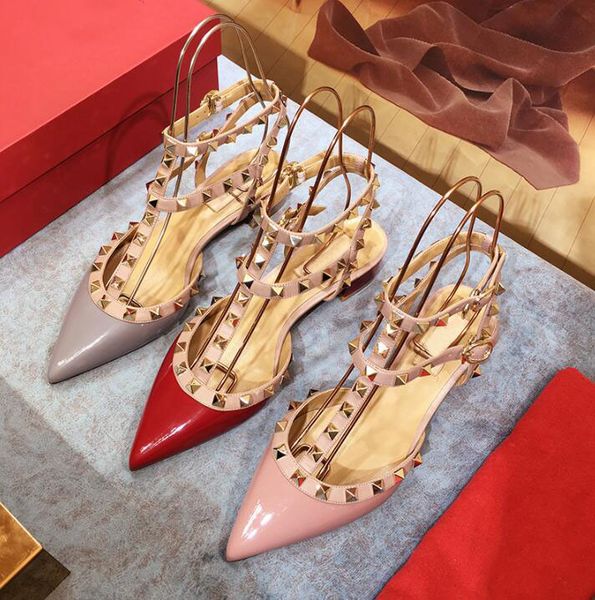 2020 new summer pointed toe sandals women rivets middle thick heels shoes strap buckle baotou rivets sandals, Black
2020 new summer pointed toe sandals women rivets middle thick heels shoes strap buckle baotou rivets sandals, Black