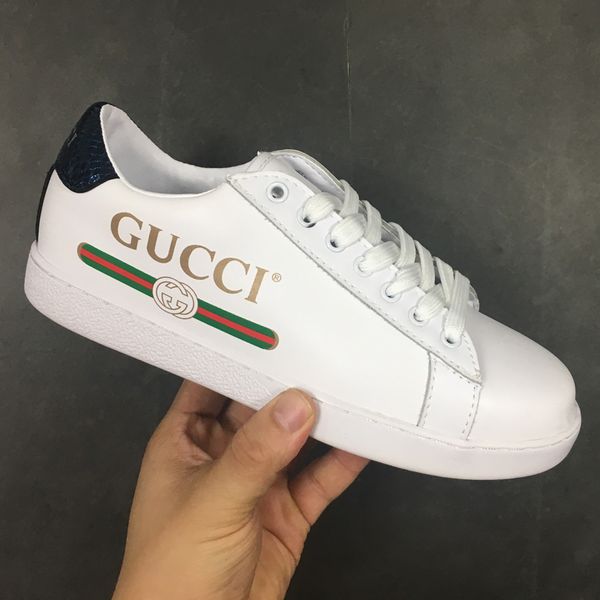2020 bee designer shoes men womens casual shoes bee stripes shoes walking sports trainers luxury ace embroidered sneaker
2020 bee designer shoes men womens casual shoes bee stripes shoes walking sports trainers luxury ace embroidered sneaker