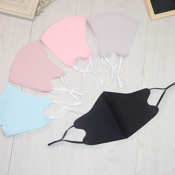 women and men face masks ice silk mask adjustable sunscreen dustproof mask summer designer masks 5color t2i51157
women and men face masks ice silk mask adjustable sunscreen dustproof mask summer designer masks 5color t2i51157