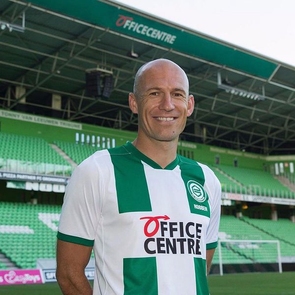 20-21 groningen fc home soccer jerseys #10 robben 2020 men soccer shirt green white groningen customized football uniforms 2020, Black;yellow
20-21 groningen fc home soccer jerseys #10 robben 2020 men soccer shirt green white groningen customized football uniforms 2020, Black;yellow