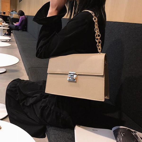 2020 handbag fashion new pu leather women's handbag large tote bag lock chain shoulder messenger bags
2020 handbag fashion new pu leather women's handbag large tote bag lock chain shoulder messenger bags